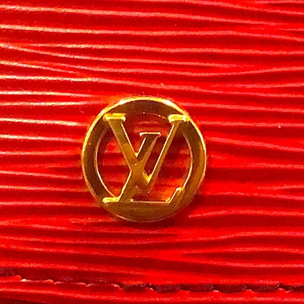 LOUIS VUITTON Red Epi Leather Clutch Crossbody and Shoulder Bag GM size